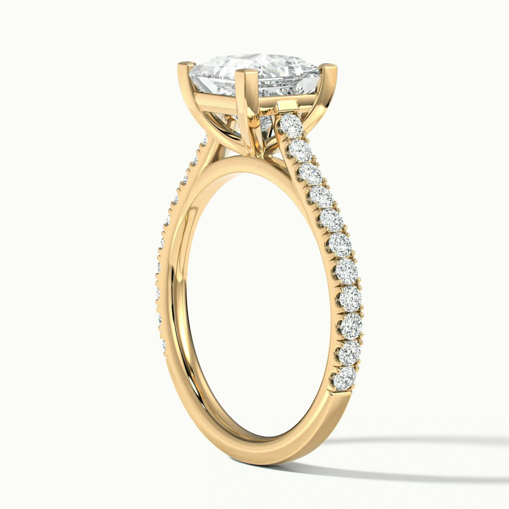 Helyn 3 Carat Princess Cut Solitaire Scallop Moissanite Engagement Ring in 10k Yellow Gold